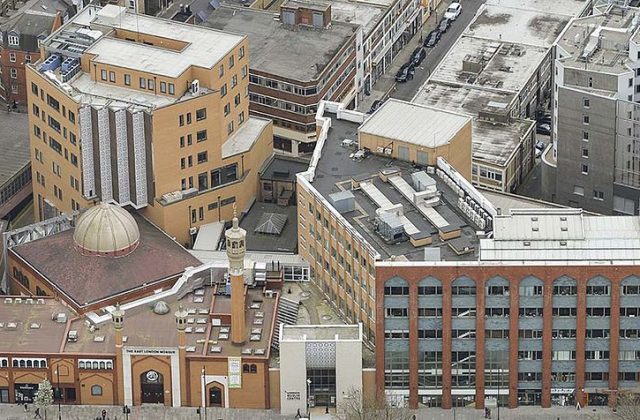 01_Aerial_view_of_East_London_Mosque_complex_-_Feb_2014